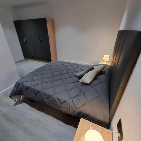 Acc Vergara Opcion De Parking Apartment Jaen